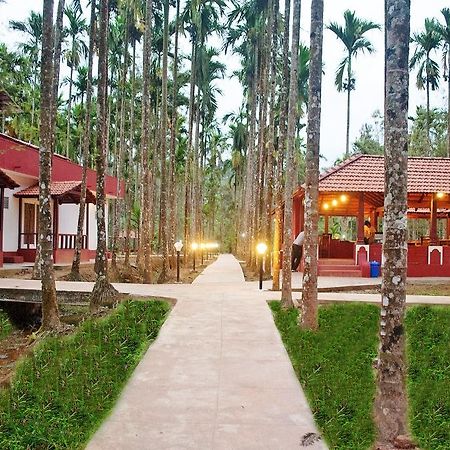 La Flora Prakruth Resort Coorg Tulsa Exterior foto