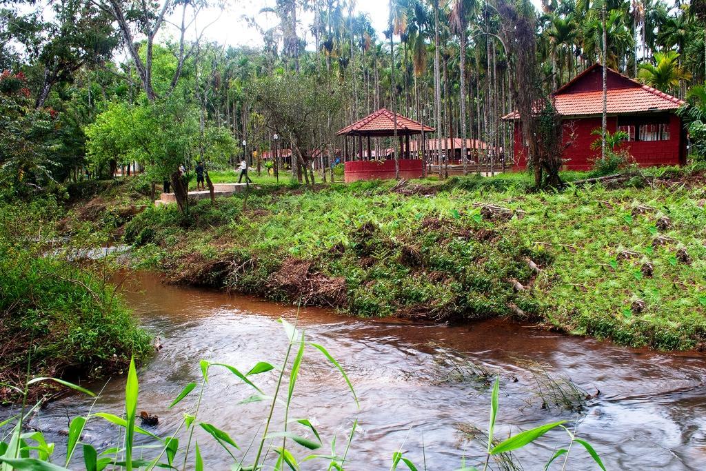 La Flora Prakruth Resort Coorg Tulsa Exterior foto
